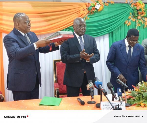 Ibrahime Coulibaly-Kuibiert prend officiellement les rênes du Conseil d'État et promet écoute, rigueur et modernisation Ibrahime Coulibaly-Kuibiert prend officiellement les rênes du Conseil d'État et promet écoute, rigueur et modernisation