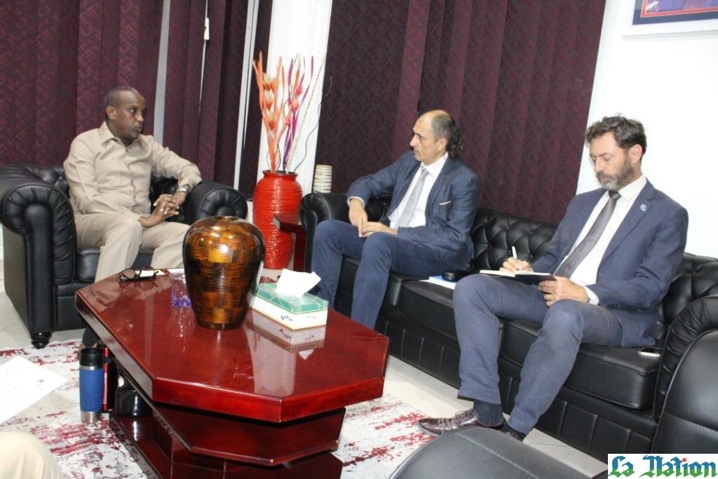 Le ministre de la communication reçoit le coordinateur résident des opérations du système des Nations-Unies à Djibouti