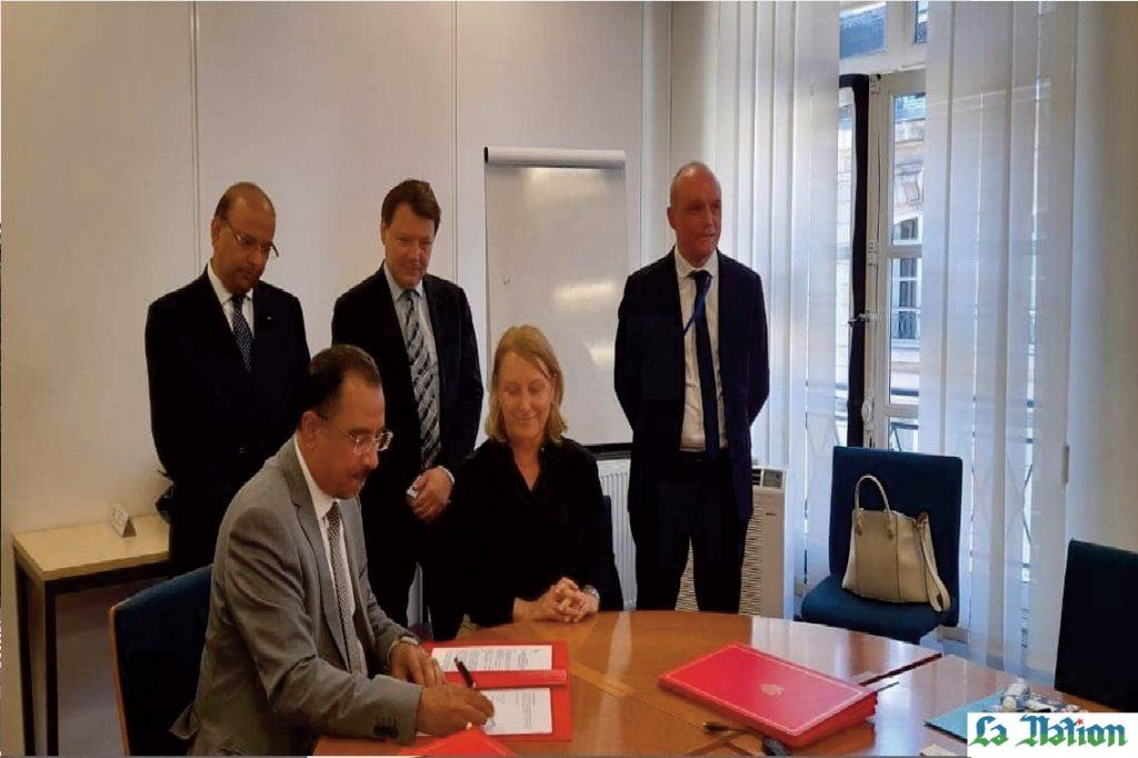 La délégation du MENFOP reçue par les hauts responsables du Ministère français de l’Education Nationale, de la Jeunesse et des sports et du Ministère de l’Europe et des affaires étrangères La délégation du MENFOP reçue par les hauts responsables du Ministère français de l’Education Nationale, de la Jeunesse et des sports et du Ministère de l’Europe et des affaires étrangères