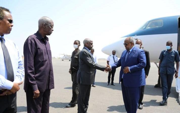 Le Président de la République regagne le pays à l’issue de sa participation au sommet des PMA au Qatar Le Président de la République regagne le pays à l’issue de sa participation au sommet des PMA au Qatar