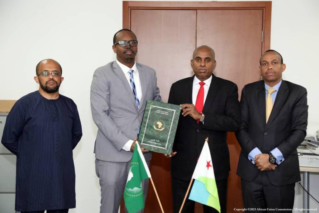 Cérémonie De Signature De La Charte Africaine De La Statistique - Djibouti