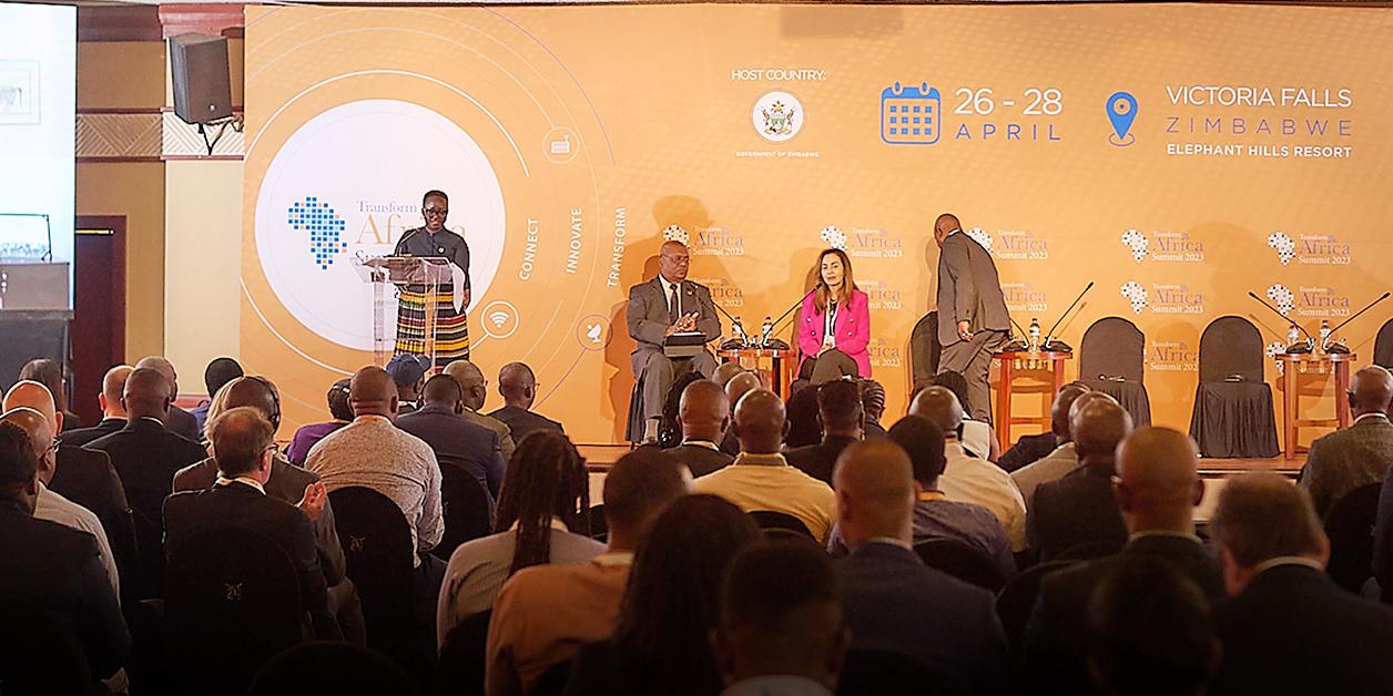 Smart Africa, l’alliance du numérique de Paul Kagame, a-t-elle rempli ses promesses ?