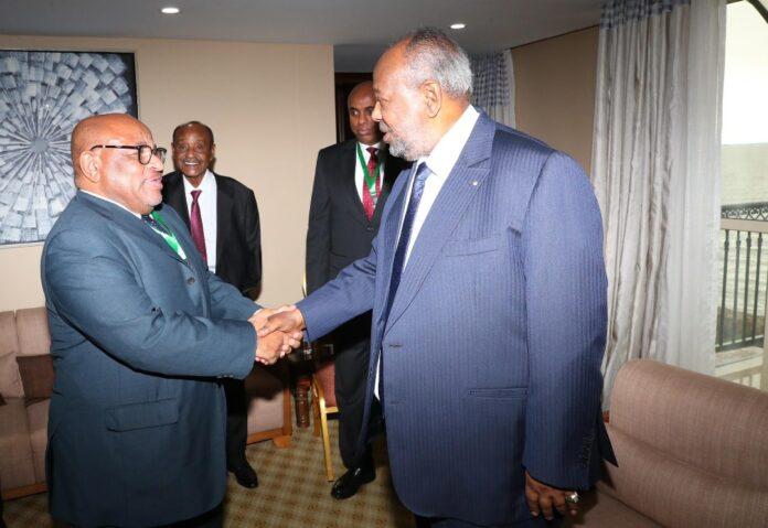EN MARGE DU SOMMET DE L’ATMIS À KAMPALA : LE PRÉSIDENT DE LA RÉPUBLIQUE REÇOIT LE CHEF DE LA MISSION DE TRANSITION DE L’UNION AFRICAINE EN SOMALIE EN MARGE DU SOMMET DE L’ATMIS À KAMPALA : LE PRÉSIDENT DE LA RÉPUBLIQUE REÇOIT LE CHEF DE LA MISSION DE TRANSITION DE L’UNION AFRICAINE EN SOMALIE
