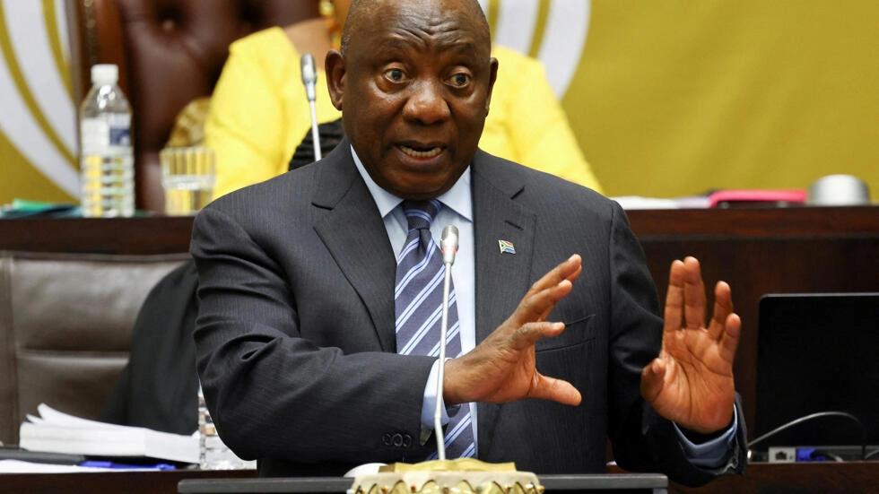 Guerre en Ukraine: une mission africaine pour la paix bientôt à Kiev et Moscou Guerre en Ukraine: une mission africaine pour la paix bientôt à Kiev et Moscou