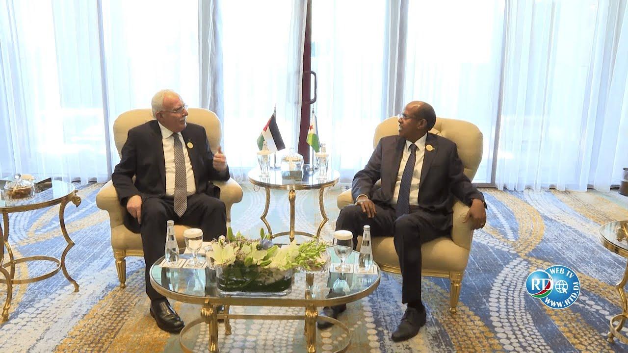 Le ministre des affaires étrangères rencontre son homologue palestinien/ signature de protocole