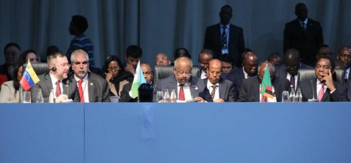 « Aujourd’hui, l’Afrique se trouve à un tournant où elle peut libérer son potentiel et apporter une contribution substantielle à l’économie mondiale » « Aujourd’hui, l’Afrique se trouve à un tournant où elle peut libérer son potentiel et apporter une contribution substantielle à l’économie mondiale »