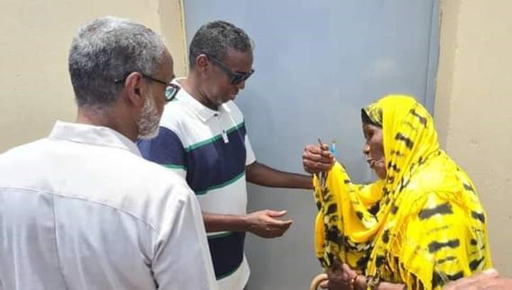 La Fondation IOG procède à la remise des clés aux bénéficiaires de 50 nouveaux logements sociaux à Yoboki La Fondation IOG procède à la remise des clés aux bénéficiaires de 50 nouveaux logements sociaux à Yoboki