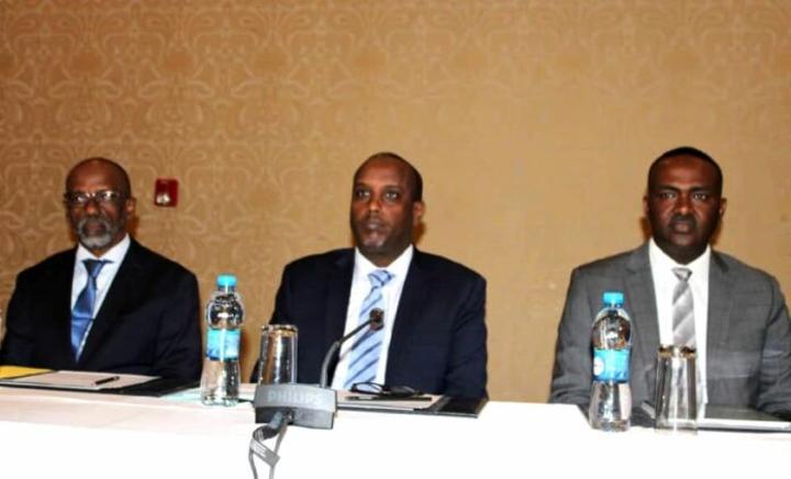 Lancement de la formation sur le développement des infrastructures à large bande dans le domaine des TIC pour les États arabes Lancement de la formation sur le développement des infrastructures à large bande dans le domaine des TIC pour les États arabes