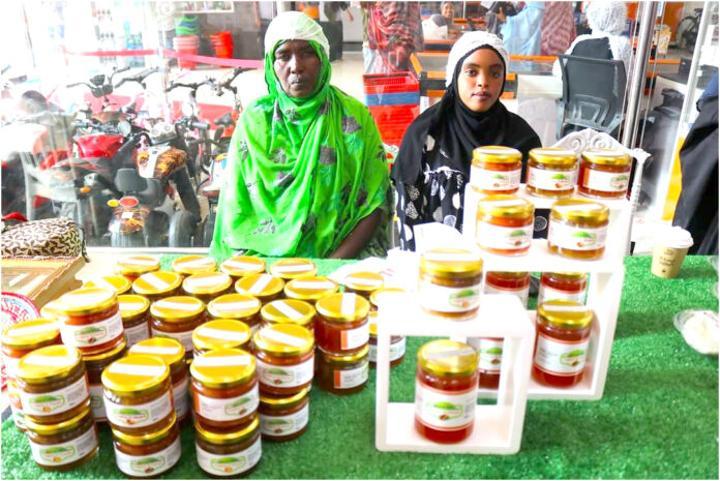 Foire/exposition d’articles artisanaux et de produits agroalimentaires Foire/exposition d’articles artisanaux et de produits agroalimentaires