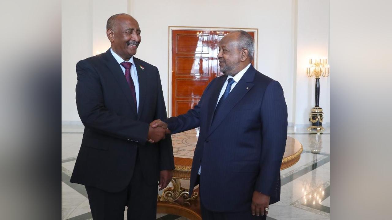Le Président soudanais arrive au terme de sa visite de travail à Djibouti Le Président soudanais arrive au terme de sa visite de travail à Djibouti