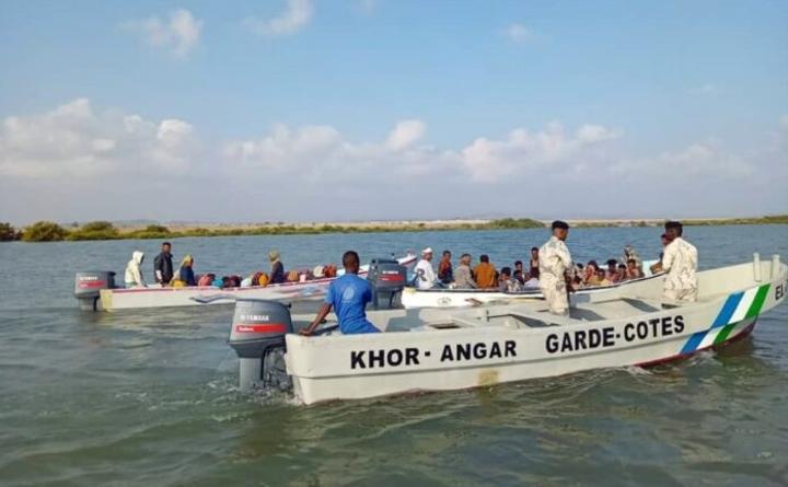 Garde-côtes : Sauvetage de 64 migrants au large de Khor-Angar Garde-côtes : Sauvetage de 64 migrants au large de Khor-Angar