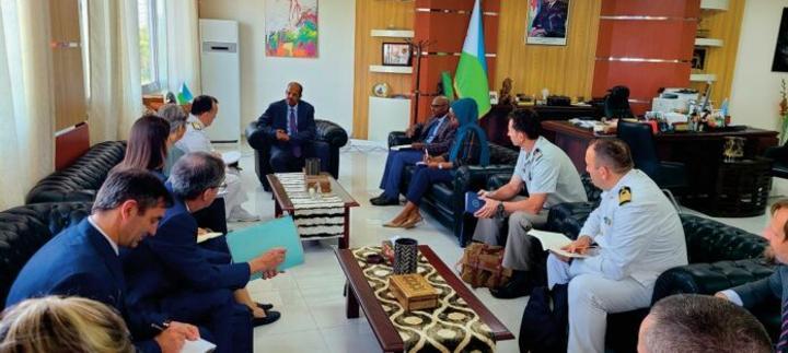 Réunion fructueuse entre le Ministre des Affaires Étrangères de Djibouti et la délégation de l’opération EUNAVFOR ASPIDES