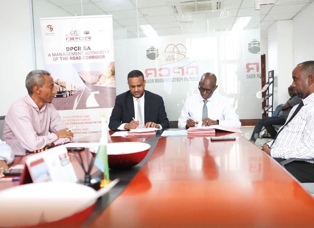 DPCR et le SMUR signent un accord de partenariat pour renforcer les interventions médicales d’urgence sur le corridor routier DPCR et le SMUR signent un accord de partenariat pour renforcer les interventions médicales d’urgence sur le corridor routier