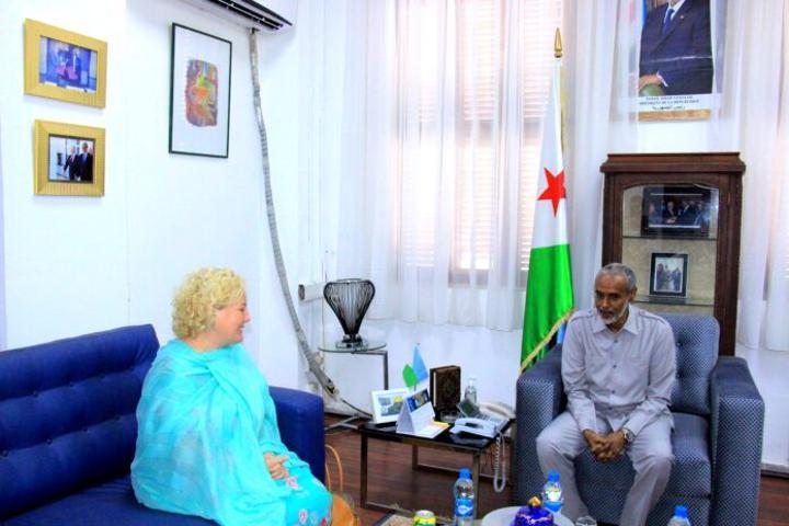 Renforcement du partenariat entre le Ministère de la Justice et l’UNICEF pour la protection des droits de l’enfant à Djibouti Renforcement du partenariat entre le Ministère de la Justice et l’UNICEF pour la protection des droits de l’enfant à Djibouti