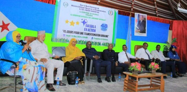 Préparatifs du 48ème anniversaire de l’indépendance : Balbala se mobilise pour restaurer son esthétique urbaine en 45 jours Préparatifs du 48ème anniversaire de l’indépendance : Balbala se mobilise pour restaurer son esthétique urbaine en 45 jours