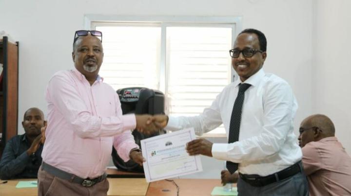 Ali-Sabieh Célèbre L'Excellence Scolaire avec Récompenses Ali-Sabieh Célèbre L'Excellence Scolaire avec Récompenses