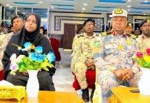 Garde-Côtes Et Croissant-Rouge Pour La Dignité Humaine Garde-Côtes Et Croissant-Rouge Pour La Dignité Humaine