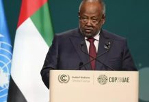 Réaction de l’opposition à la levée de l’âge limite Réaction de l'opposition à la levée de l'âge limite