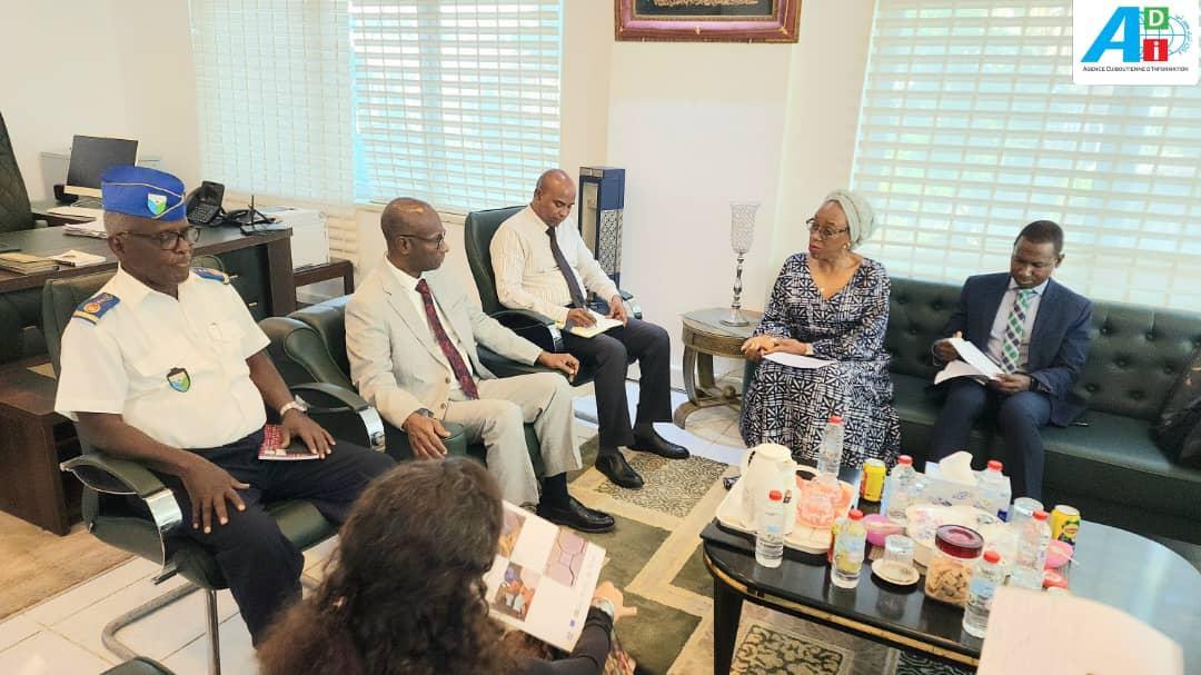 Ministre de l'Intérieur Aborde Défis Migratoires Régionaux Ministre de l'Intérieur Aborde Défis Migratoires Régionaux