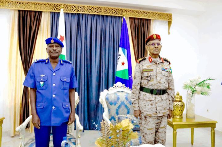 Remise de Grades Supérieurs à l'Académie de Police Remise de Grades Supérieurs à l'Académie de Police
