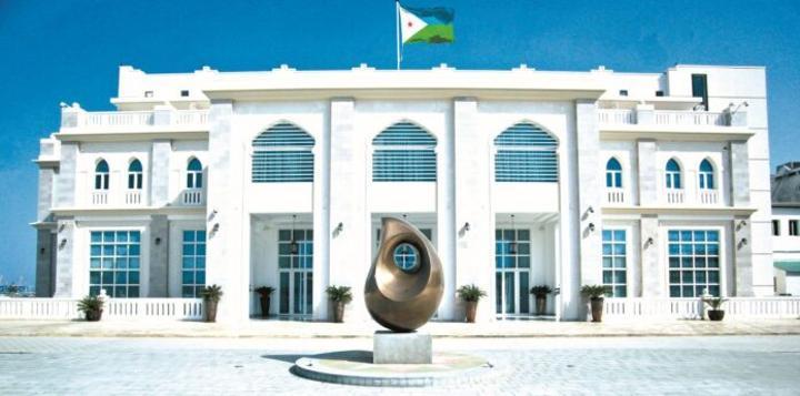 Chef de l'État Préside 16ème Séance du Conseil Chef de l'État Préside 16ème Séance du Conseil