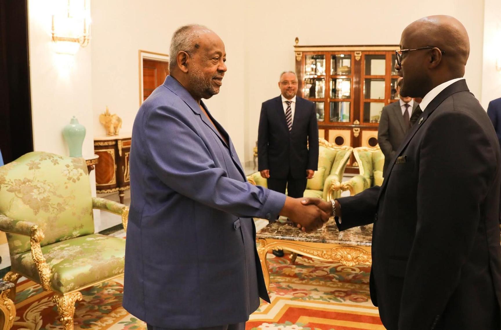 Guelleh Accueille Le Ministre Rwandais Des Affaires Étrangères Guelleh Accueille Le Ministre Rwandais Des Affaires Étrangères
