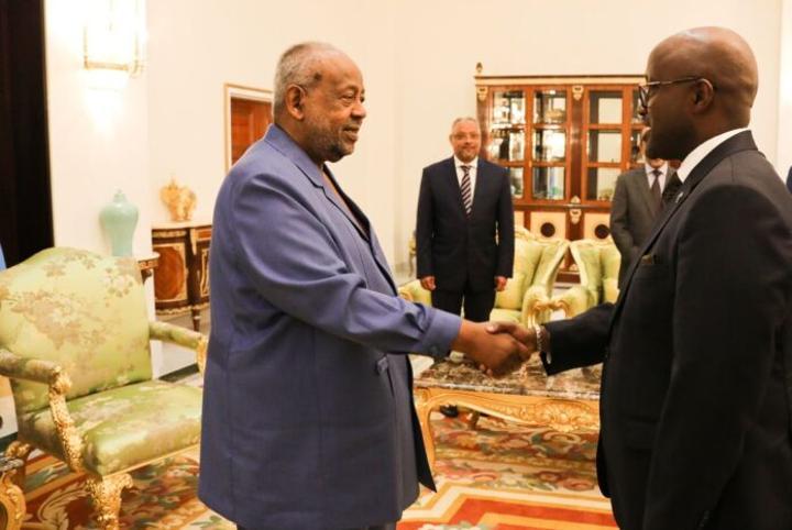 Guelleh Accueille le Ministre Rwandais des Affaires Étrangères Guelleh Accueille le Ministre Rwandais des Affaires Étrangères