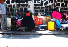 Retour aux Souvenirs d’Enfance des Vendeuses Scolaires Retour aux Souvenirs d'Enfance des Vendeuses Scolaires