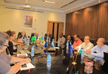 Lancement du Projet E-SKILLS pour les compétences numériques Lancement du Projet E-SKILLS pour les compétences numériques