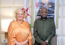 Visite d’adieu de Mme Dastel, représentante de l’UNICEF Visite d'adieu de Mme Dastel, représentante de l'UNICEF