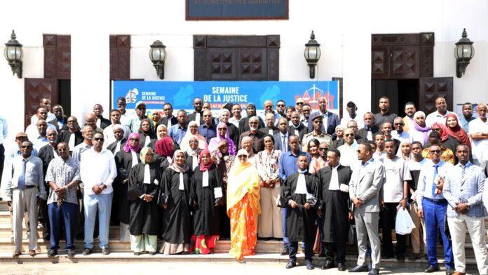 Première Journée Portes Ouvertes au Palais de Justice Première Journée Portes Ouvertes au Palais de Justice