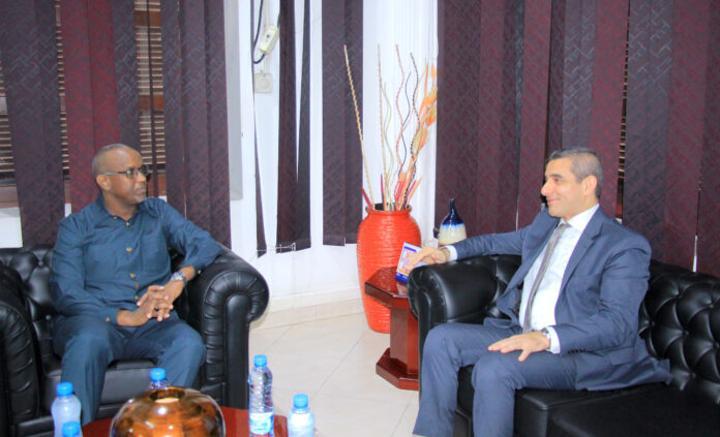 Ministre de la Communication et Ambassadeur d'Égypte Ministre de la Communication et Ambassadeur d'Égypte