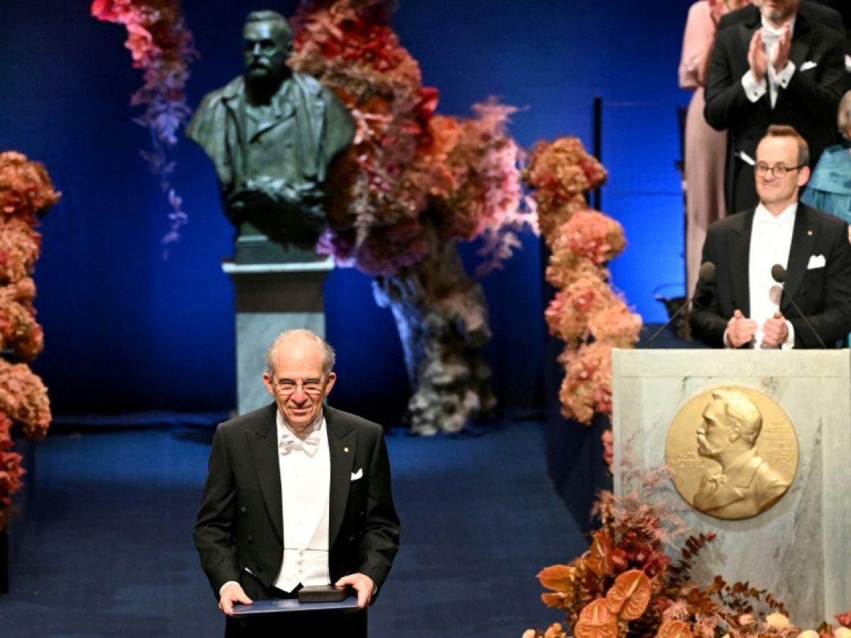 Ordinateur quantique encore balbutiant pour le Nobel 2025 Ordinateur quantique encore balbutiant pour le Nobel 2025