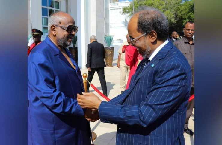 Concertation au Sommet entre Guelleh et Mahamoud Concertation au Sommet entre Guelleh et Mahamoud