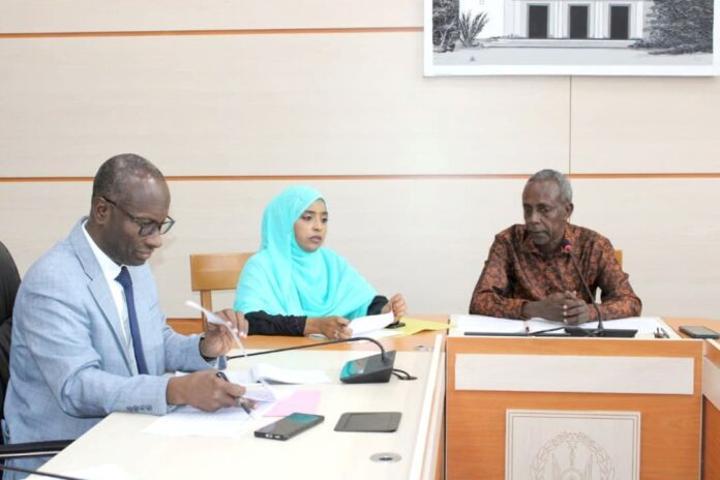 Commission de la Législation Examine Projet de Loi Électoral Commission de la Législation Examine Projet de Loi Électoral