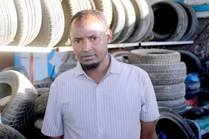 Ayoub Le Vulcanisateur Passionné De Son Métier Ayoub Le Vulcanisateur Passionné De Son Métier