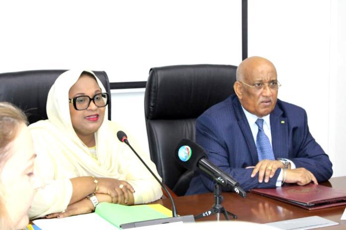 Un nouveau souffle pour la démocratie inclusive avec le lancement du Caucus des Femmes Parlementaires Un nouveau souffle pour la démocratie inclusive avec le lancement du Caucus des Femmes Parlementaires