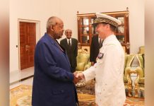 Guelleh Accueille Le Nouveau Chef D’état-Major Français Guelleh Accueille Le Nouveau Chef D'état-Major Français