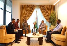 Ministre Yonis Ali Guedi Accueille Ambassadeur Éthiopien Ministre Yonis Ali Guedi Accueille Ambassadeur Éthiopien