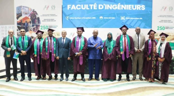 Enseignement Supérieur: Former pour l’Autonomie Enseignement Supérieur: Former pour l'Autonomie