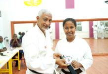 Cinq Nouveaux Ceintures Noires Renforcent le Karaté National Cinq Nouveaux Ceintures Noires Renforcent le Karaté National