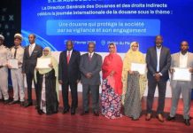 Hommages du Premier ministre au douanier protecteur Hommages du Premier ministre au douanier protecteur