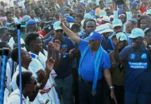 Candidat CDU Mohamed Farah Samatar en meeting à Boulaos Candidat CDU Mohamed Farah Samatar en meeting à Boulaos