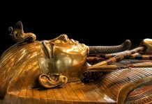 توت عنخ آمون وكنوزه