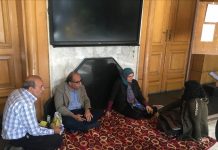 حيلة السجاد.. هكذا يناضل صحفيو مصر للاجتماع في “قلعة الحريات”