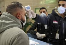 مصر تعتمد إجراءات جديدة لوقاية الفريق الطبي من ‘كورونا’