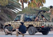 قوات الوفاق الليبية والمصرية تنتظران ساعة الصفر