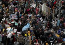 ألف جنيه على بطاقة التموين بداية من الأحد المقبل