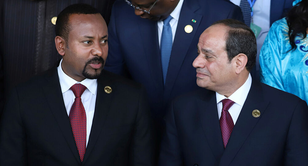 اجتماع بين السيسي وآبي أحمد وحمدوك بعد تصريحات ترامب عن ضرب سد النهضة اجتماع بين السيسي وآبي أحمد وحمدوك بعد تصريحات ترامب عن ضرب سد النهضة