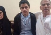 شاهد..شاب مصري يعود لأسرته بعد 21 عاماً من اختطافه! شاهد..شاب مصري يعود لأسرته بعد 21 عاماً من اختطافه!